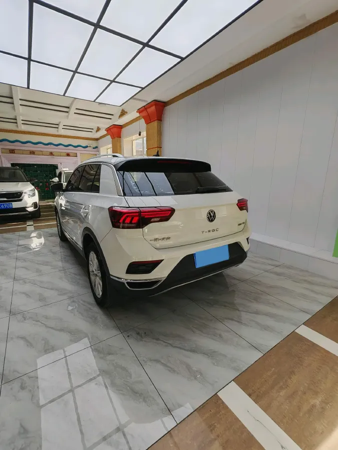 2021 Volkswagen T-Roc 1.4T 150HP L4 7DCT,autocango,china used car exporter,china ev exporter,chinese used car exporter,chinese used ev exporter
