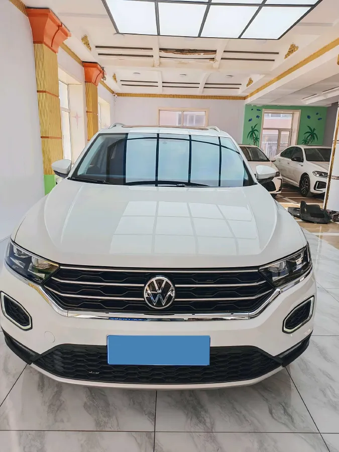2021 Volkswagen T-Roc 1.4T 150HP L4 7DCT,autocango,china used car exporter,china ev exporter,chinese used car exporter,chinese used ev exporter