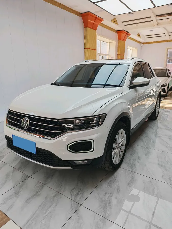 2021 Volkswagen T-Roc 1.4T 150HP L4 7DCT,autocango,china used car exporter,china ev exporter,chinese used car exporter,chinese used ev exporter