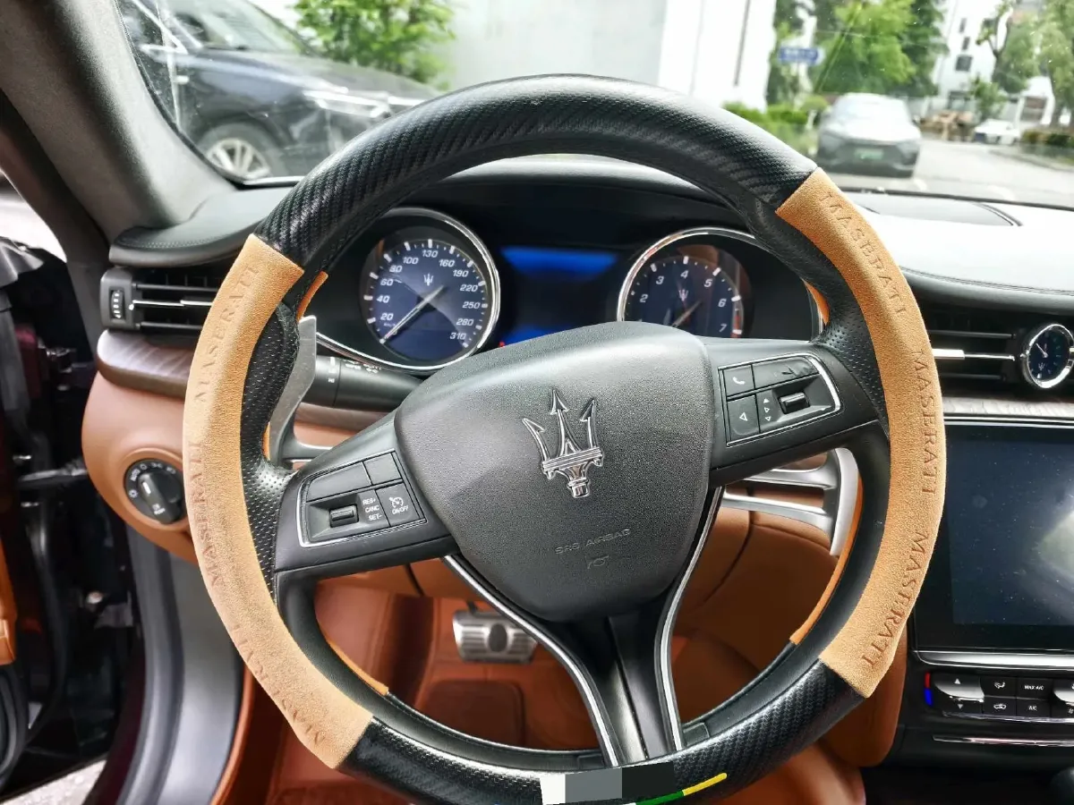 2018 Maserati Quattroporte 3.0T 350HP V6 8AT,autocango,china used car exporter,china ev exporter,chinese used car exporter,chinese used ev exporter