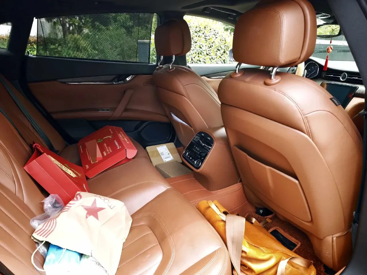 2018 Maserati Quattroporte 3.0T 350HP V6 8AT,autocango,china used car exporter,china ev exporter,chinese used car exporter,chinese used ev exporter