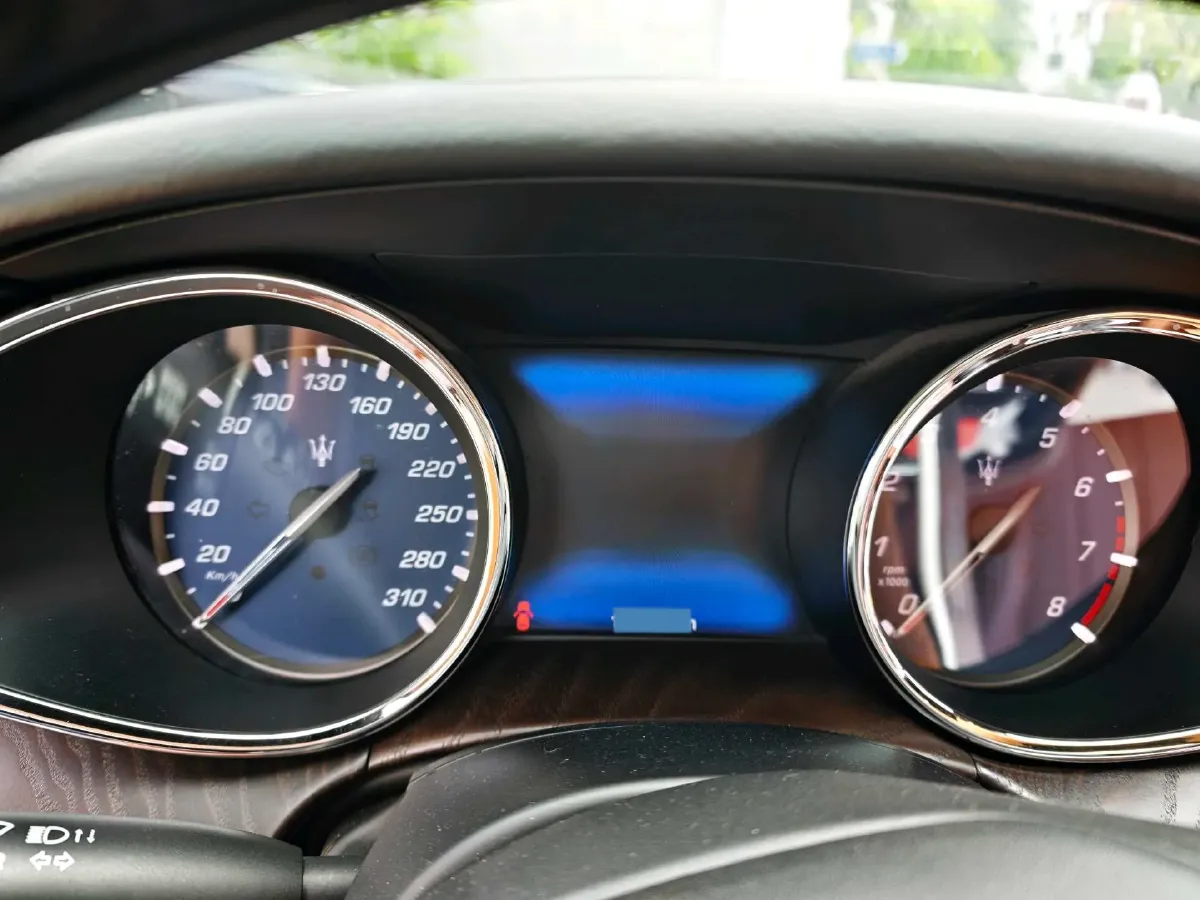 2018 Maserati Quattroporte 3.0T 350HP V6 8AT,autocango,china used car exporter,china ev exporter,chinese used car exporter,chinese used ev exporter