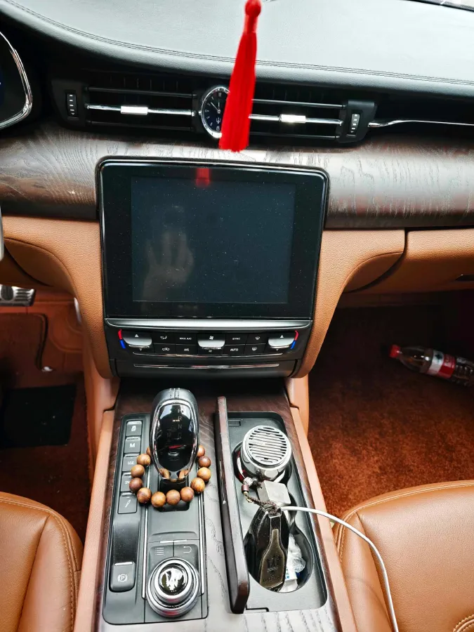 2018 Maserati Quattroporte 3.0T 350HP V6 8AT,autocango,china used car exporter,china ev exporter,chinese used car exporter,chinese used ev exporter