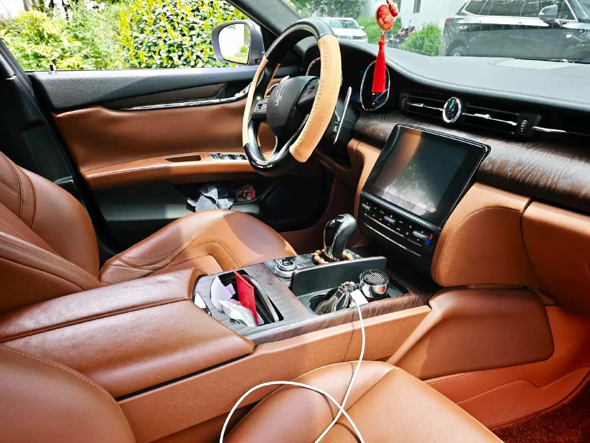 2018 Maserati Quattroporte 3.0T 350HP V6 8AT,autocango,china used car exporter,china ev exporter,chinese used car exporter,chinese used ev exporter