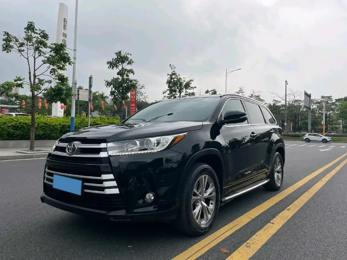 2018 Toyota Highlander 2.0T 220HP L4 6AT,autocango,china used car exporter,china ev exporter,chinese used car exporter,chinese used ev exporter
