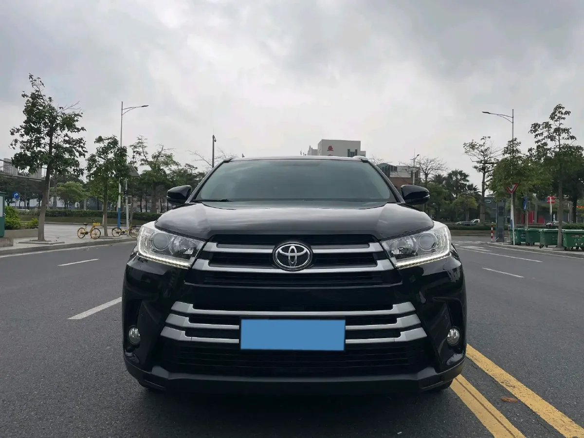 2018 Toyota Highlander 2.0T 220HP L4 6AT,autocango,china used car exporter,china ev exporter,chinese used car exporter,chinese used ev exporter