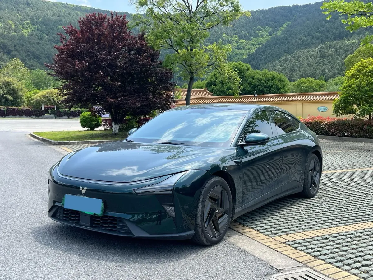 2024 JiYue 07 BEV 100KWH,autocango,china used car exporter,china ev exporter,chinese used car exporter,chinese used ev exporter