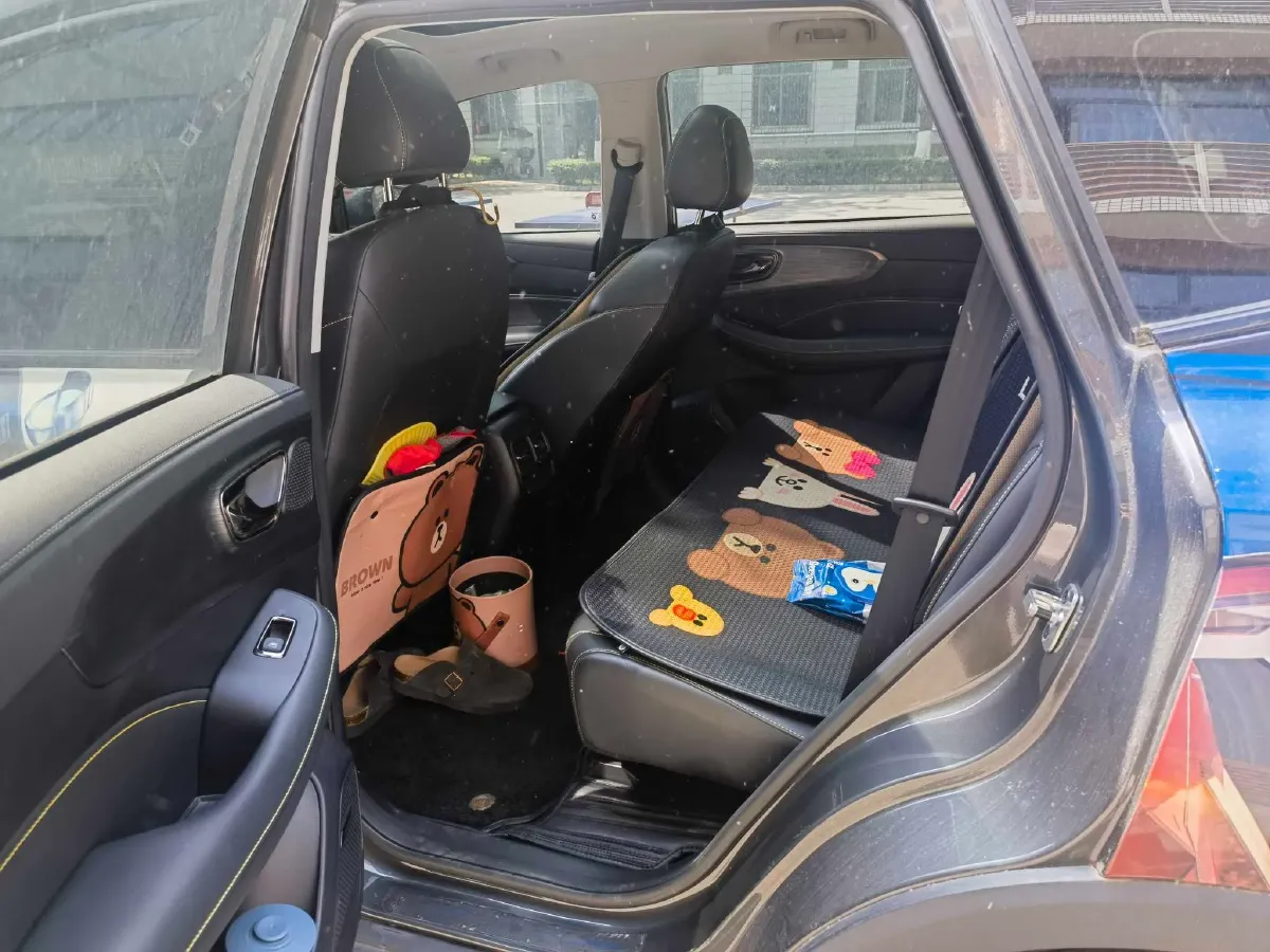 2021 Roewe RX5 1.5T 181HP L4 7DCT,autocango,china used car exporter,china ev exporter,chinese used car exporter,chinese used ev exporter