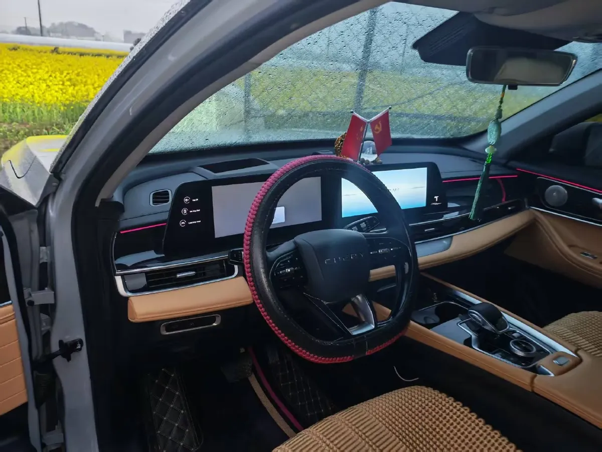 2024 Chery Tiggo 8 PRO 2.0T 254HP L4 7DCT,autocango,china used car exporter,china ev exporter,chinese used car exporter,chinese used ev exporter