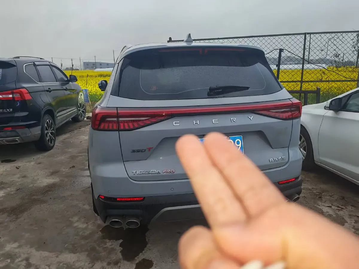 2024 Chery Tiggo 8 PRO 2.0T 254HP L4 7DCT,autocango,china used car exporter,china ev exporter,chinese used car exporter,chinese used ev exporter