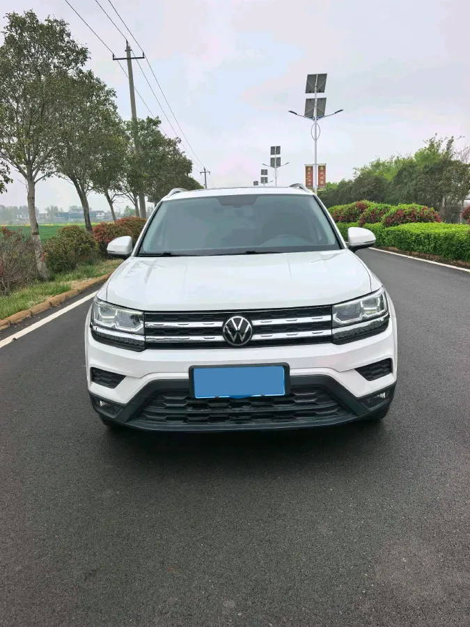 2021 Volkswagen Tharu 1.4T 150HP L4 7DCT,autocango,china used car exporter,china ev exporter,chinese used car exporter,chinese used ev exporter