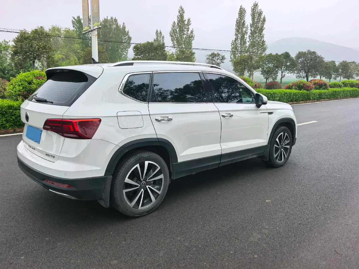 2021 Volkswagen Tharu 1.4T 150HP L4 7DCT,autocango,china used car exporter,china ev exporter,chinese used car exporter,chinese used ev exporter