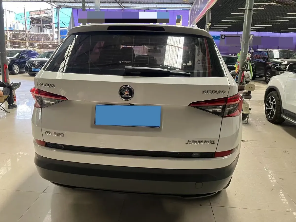 2018 Skoda Kodiak 2.0T 186HP L4 7DCT,autocango,china used car exporter,china ev exporter,chinese used car exporter,chinese used ev exporter