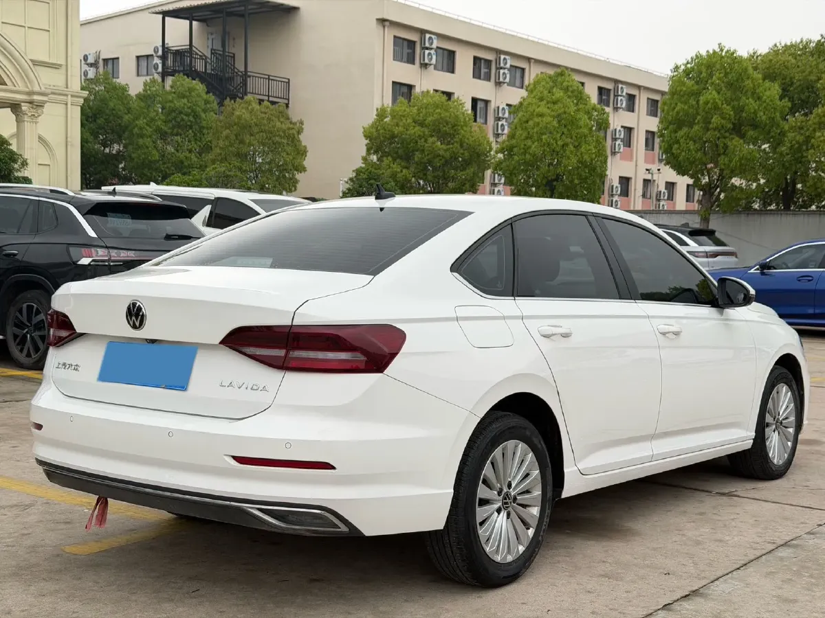 2021 Volkswagen Lavida 1.5L 113HP L4 6AT,autocango,china used car exporter,china ev exporter,chinese used car exporter,chinese used ev exporter