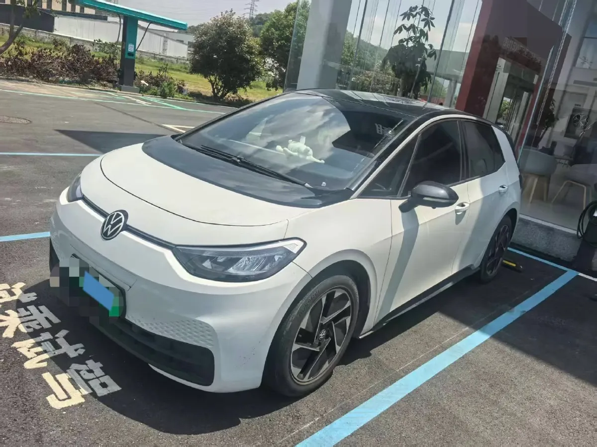 2024 Volkswagen ID.3 BEV 52.8KWH,autocango,china used car exporter,china ev exporter,chinese used car exporter,chinese used ev exporter