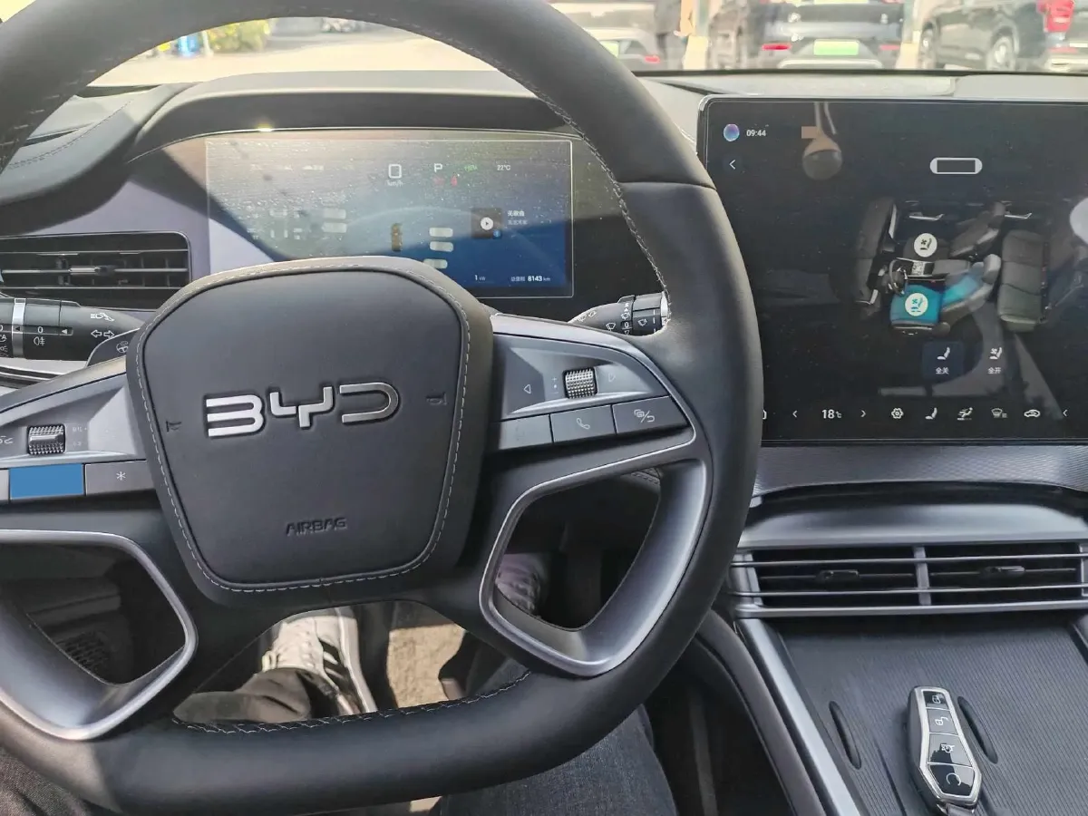 2025 BYD Seal07 DM-i 1.5L 101HP L4 E-CVT PHEV 17.6KWH,autocango,china used car exporter,china ev exporter,chinese used car exporter,chinese used ev exporter