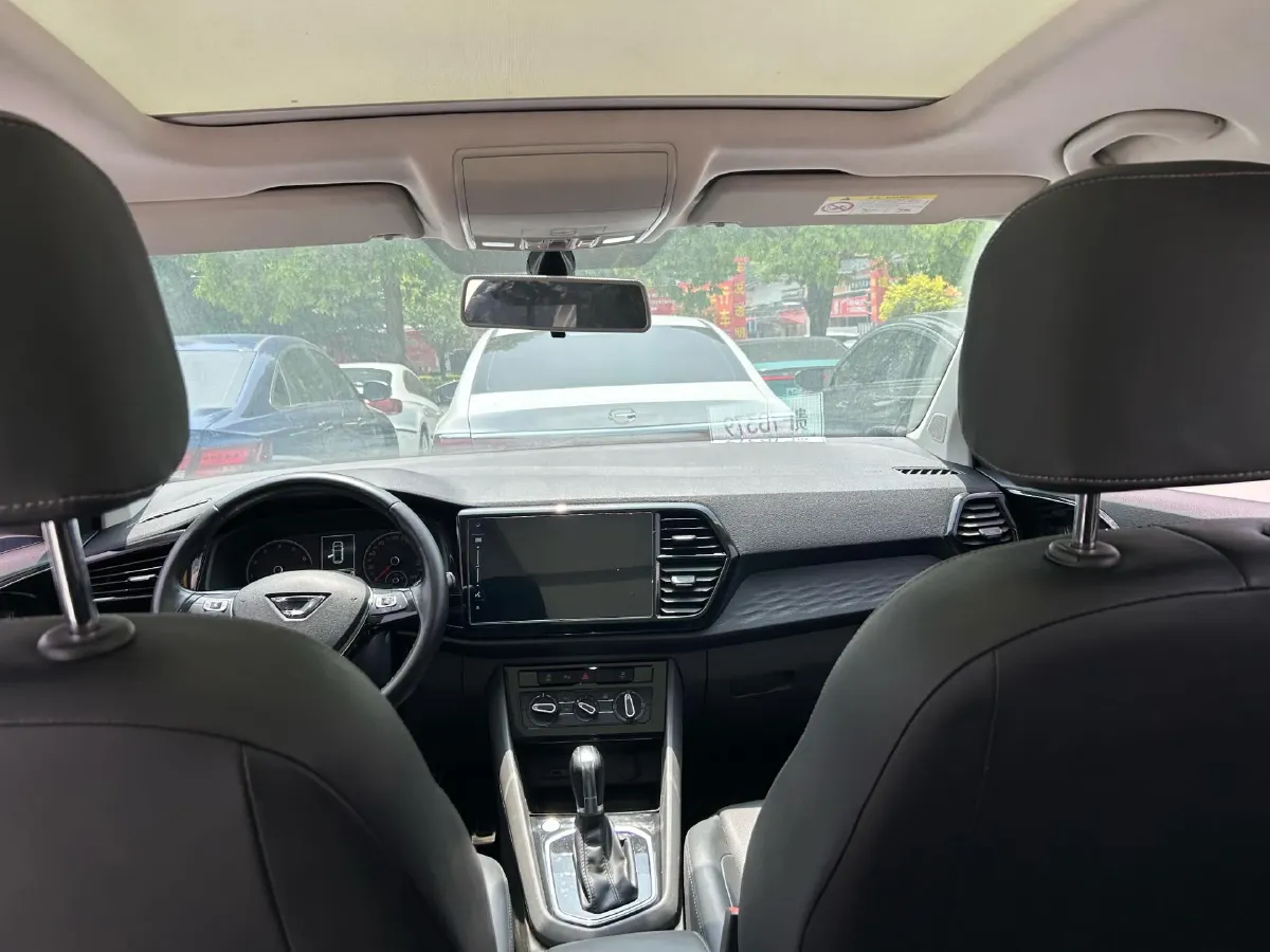 2020 Jetta VS7 1.4T 150HP L4 6AT,autocango,china used car exporter,china ev exporter,chinese used car exporter,chinese used ev exporter