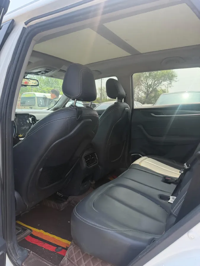 2018 Brilliance Auto V7 1.6T 204HP L4 7DCT,autocango,china used car exporter,china ev exporter,chinese used car exporter,chinese used ev exporter