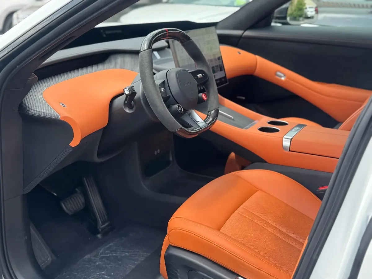 2025 MI YU7 BEV 101.7KWH,autocango,china used car exporter,china ev exporter,chinese used car exporter,chinese used ev exporter