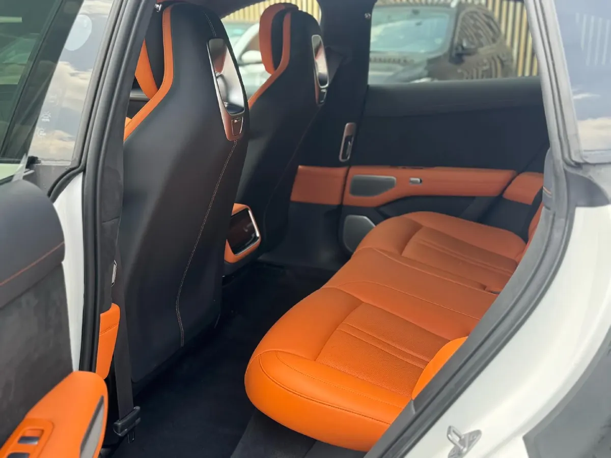 2025 MI YU7 BEV 101.7KWH,autocango,china used car exporter,china ev exporter,chinese used car exporter,chinese used ev exporter