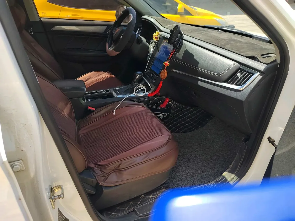 2019 Mitsubishi Eclipse Cross 1.5T 170HP L4 6MT,autocango,china used car exporter,china ev exporter,chinese used car exporter,chinese used ev exporter