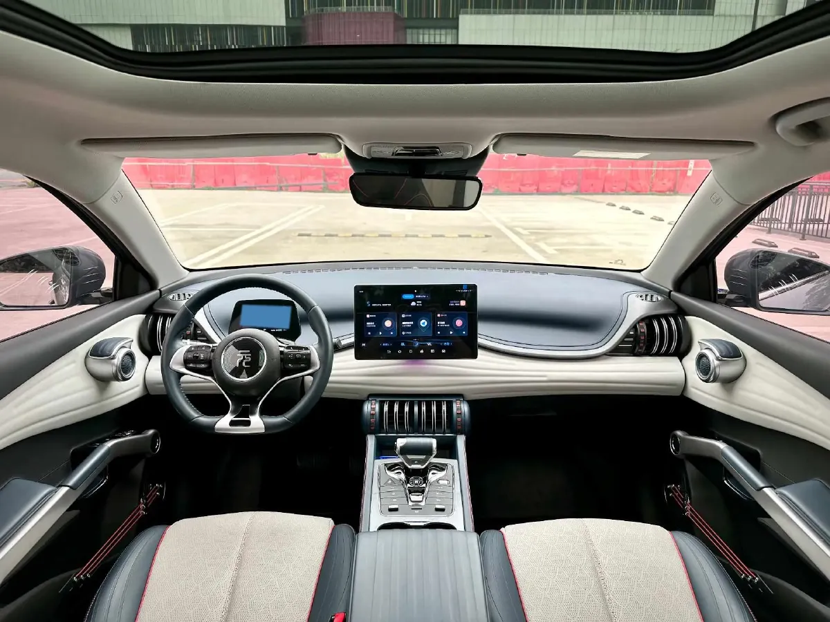 2022 Roewe RX5 MAX 1.5T 181HP L4 6AT,autocango,china used car exporter,china ev exporter,chinese used car exporter,chinese used ev exporter