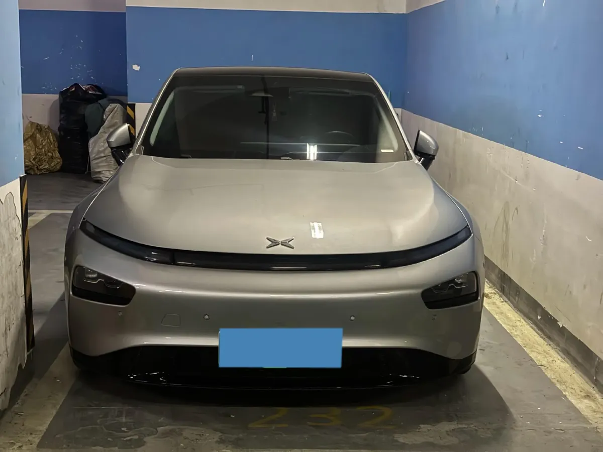 2022 Xpeng P7 BEV 60.2KWH,autocango,china used car exporter,china ev exporter,chinese used car exporter,chinese used ev exporter