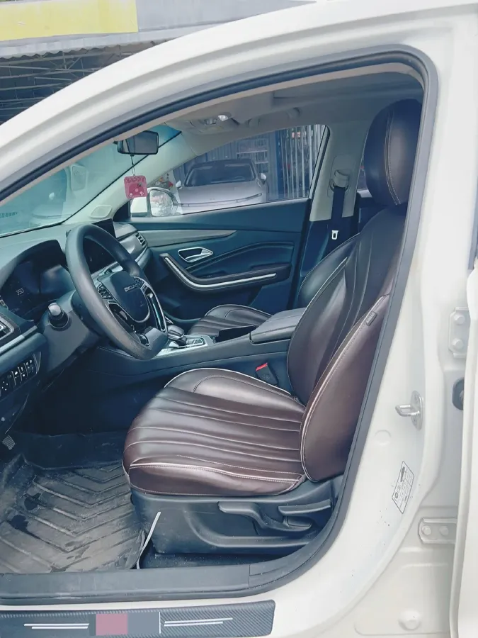 2019 BeiJing Auto EU7 BEV 60.225KWH,autocango,china used car exporter,china ev exporter,chinese used car exporter,chinese used ev exporter