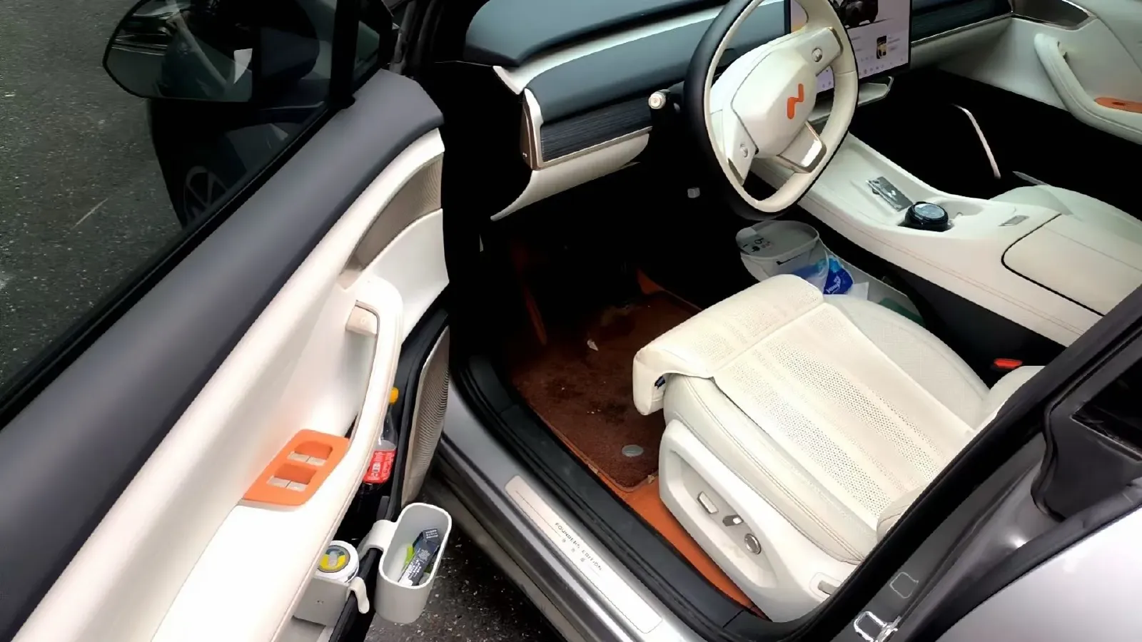 2024 ONVO L60 BEV 60KWH,autocango,china used car exporter,china ev exporter,chinese used car exporter,chinese used ev exporter