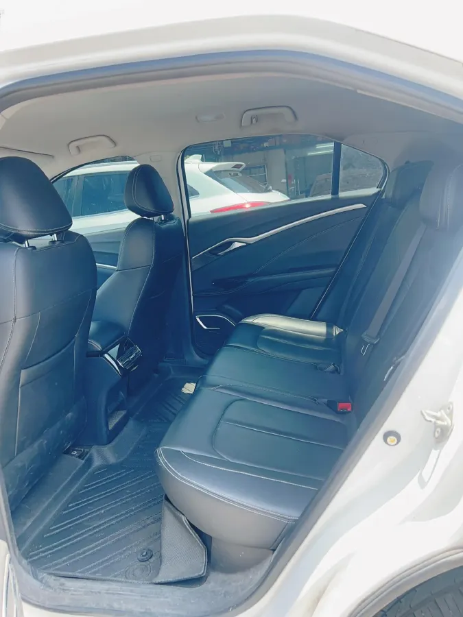 2022 MG ONE 1.5T 181HP L4 CVT,autocango,china used car exporter,china ev exporter,chinese used car exporter,chinese used ev exporter