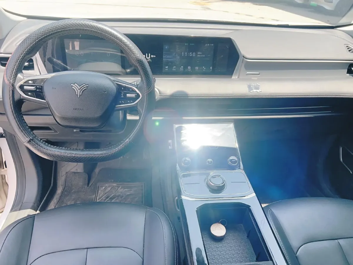 2022 MG ONE 1.5T 181HP L4 CVT,autocango,china used car exporter,china ev exporter,chinese used car exporter,chinese used ev exporter