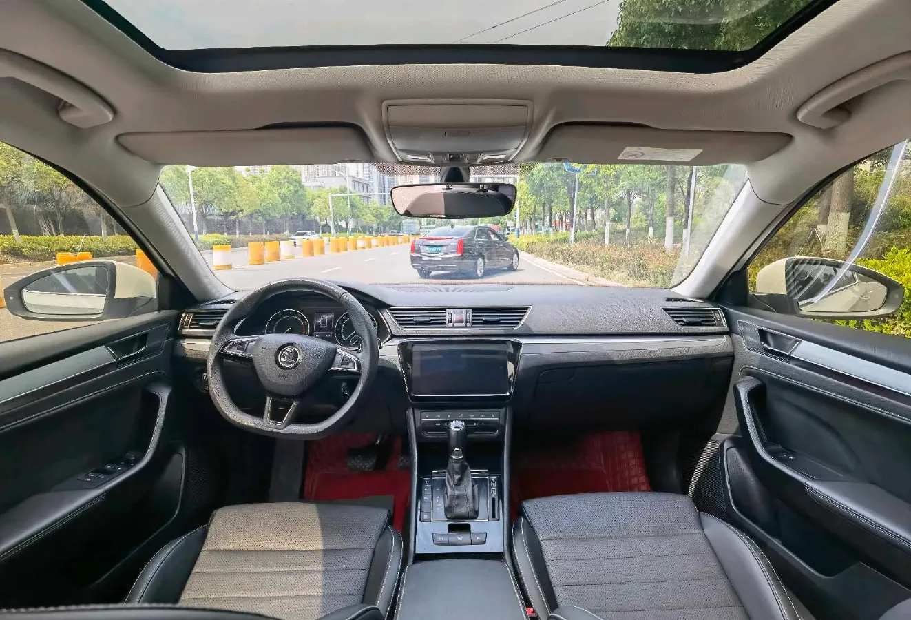 2019 BYD Song MAX 1.5T 154HP L4 6DCT PHEV 15.98KWH,autocango,china used car exporter,china ev exporter,chinese used car exporter,chinese used ev exporter