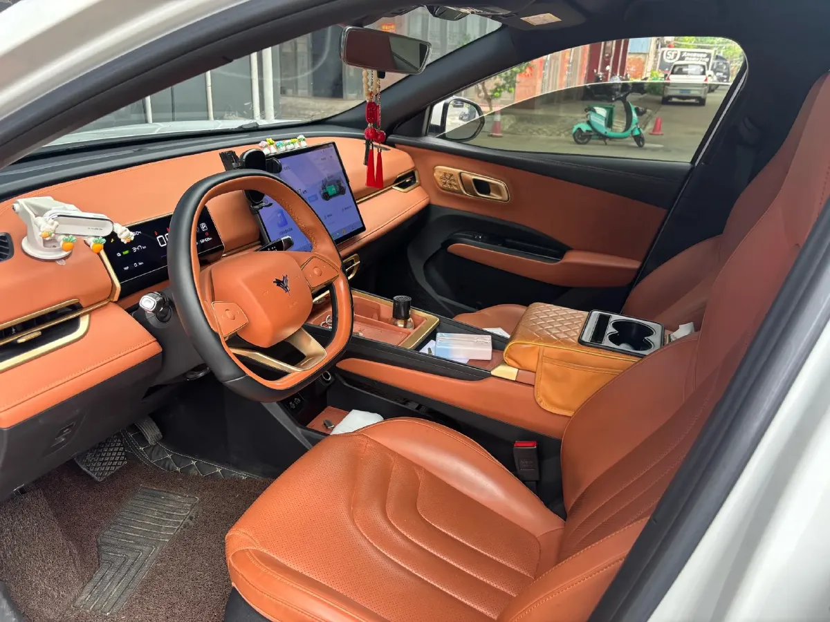 2023 MAXUS G50 1.5T 181HP L4 7DCT,autocango,china used car exporter,china ev exporter,chinese used car exporter,chinese used ev exporter