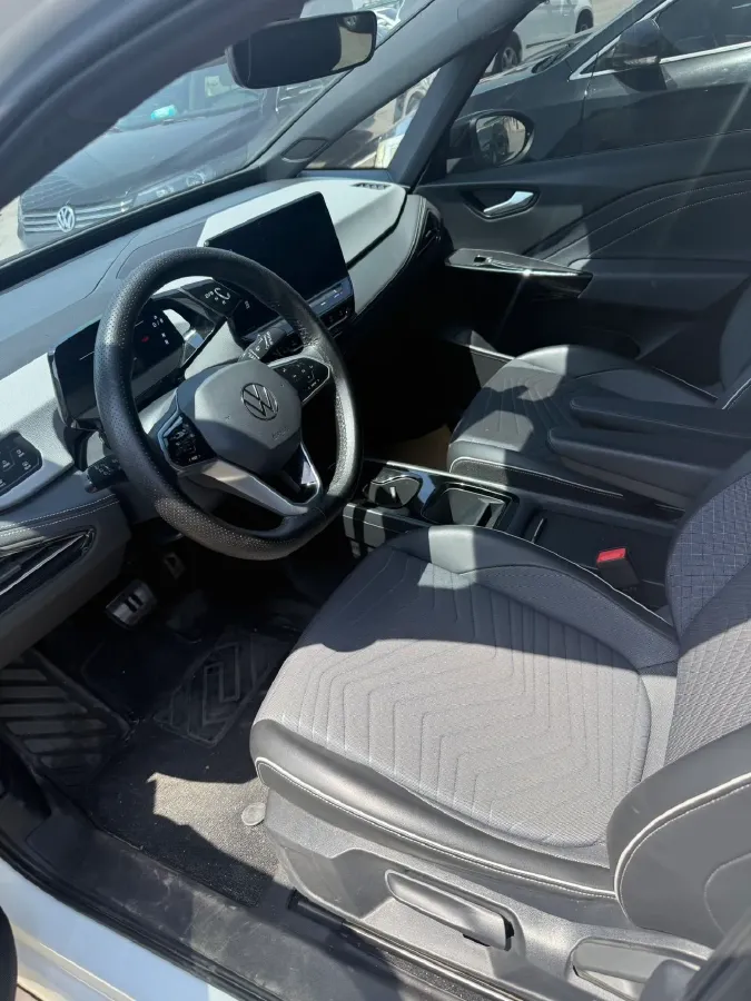 2023 Volkswagen ID.3 BEV 52.8KWH,autocango,china used car exporter,china ev exporter,chinese used car exporter,chinese used ev exporter