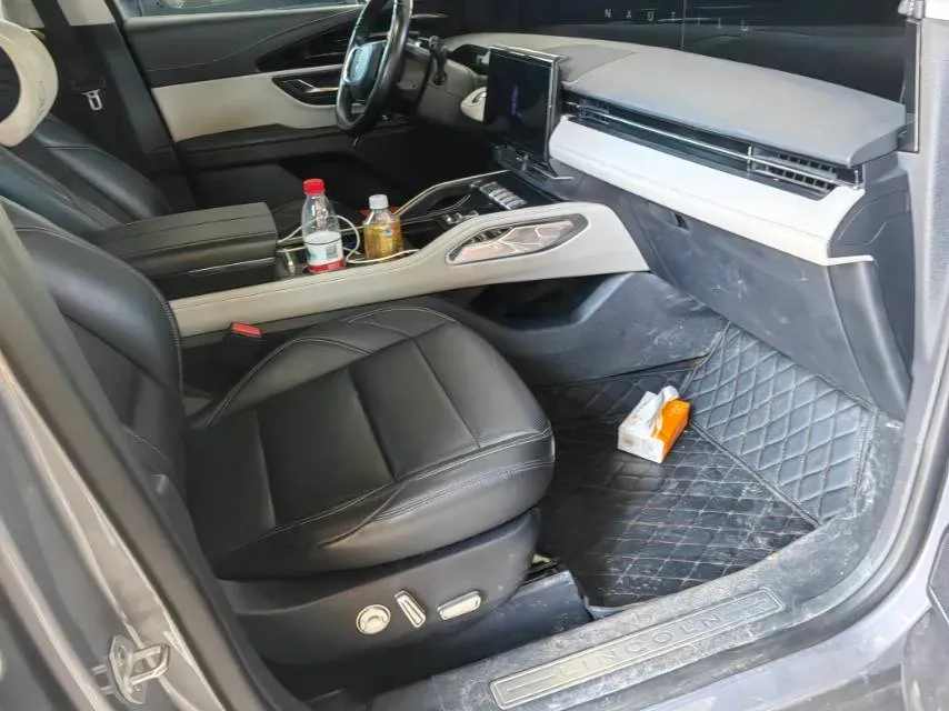 2023 Lincoln Nautilus 2.0T 261HP L4 8AT,autocango,china used car exporter,china ev exporter,chinese used car exporter,chinese used ev exporter