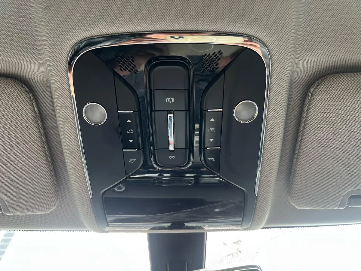 2021 Jetour X70 Plus 1.5T 156HP L4 6DCT,autocango,china used car exporter,china ev exporter,chinese used car exporter,chinese used ev exporter