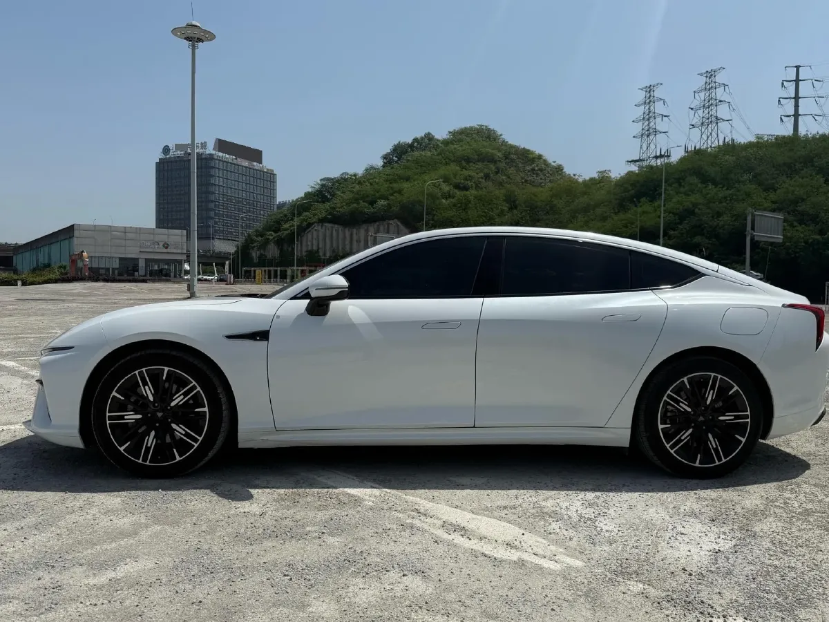 2024 Neta S 1.5L 116HP L4 REEV 31.7KWH,autocango,china used car exporter,china ev exporter,chinese used car exporter,chinese used ev exporter