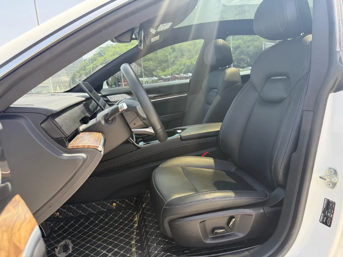 2024 Neta S 1.5L 116HP L4 REEV 31.7KWH,autocango,china used car exporter,china ev exporter,chinese used car exporter,chinese used ev exporter