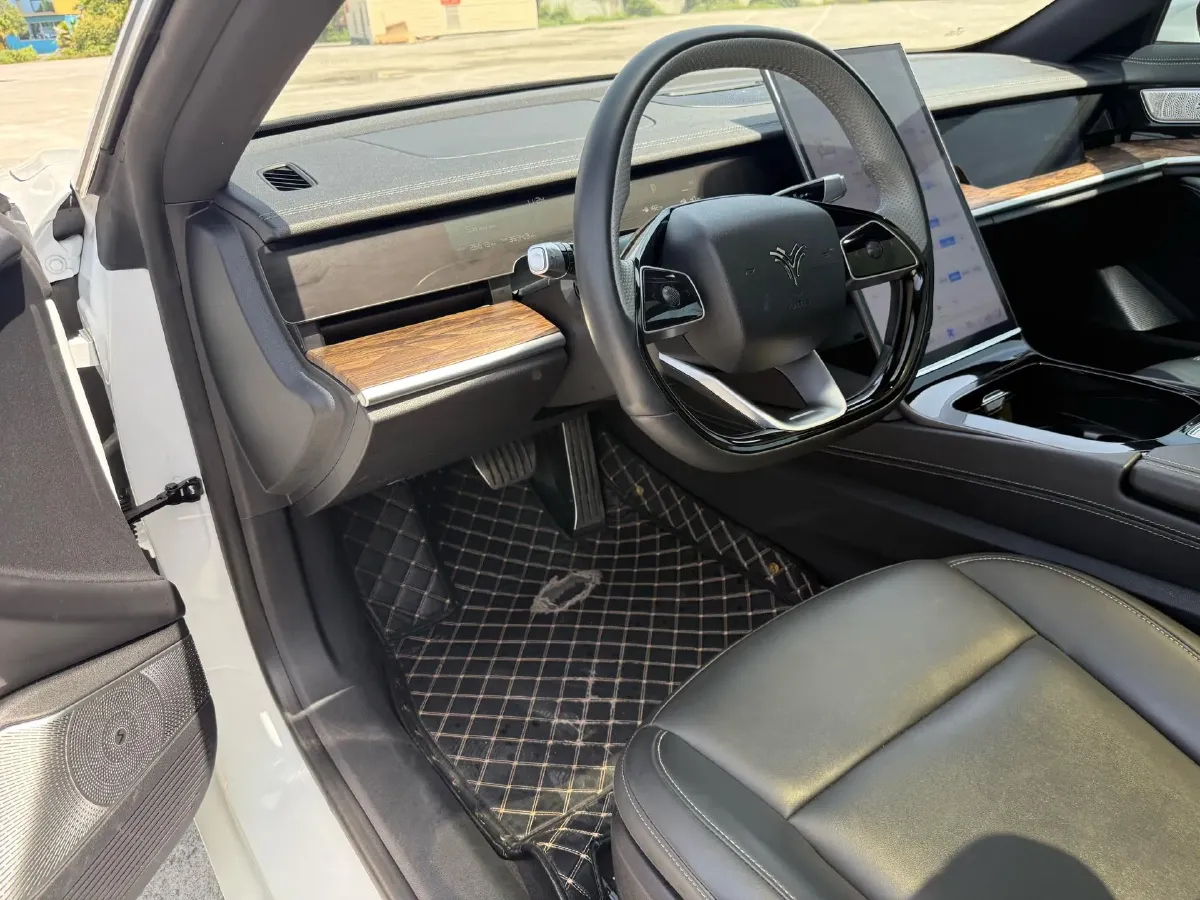 2024 Neta S 1.5L 116HP L4 REEV 31.7KWH,autocango,china used car exporter,china ev exporter,chinese used car exporter,chinese used ev exporter