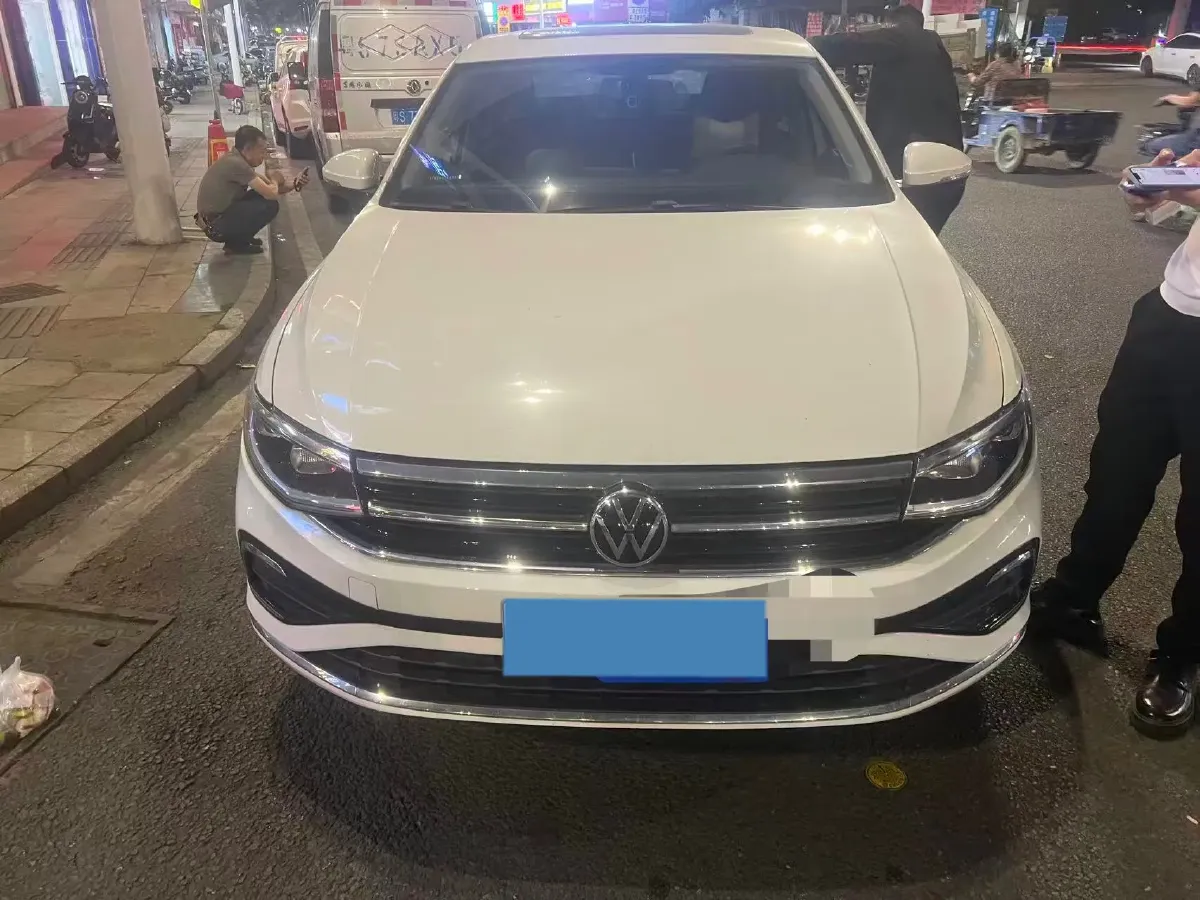 2023 Volkswagen Bora 1.2T 116HP L4 7DCT,autocango,china used car exporter,china ev exporter,chinese used car exporter,chinese used ev exporter