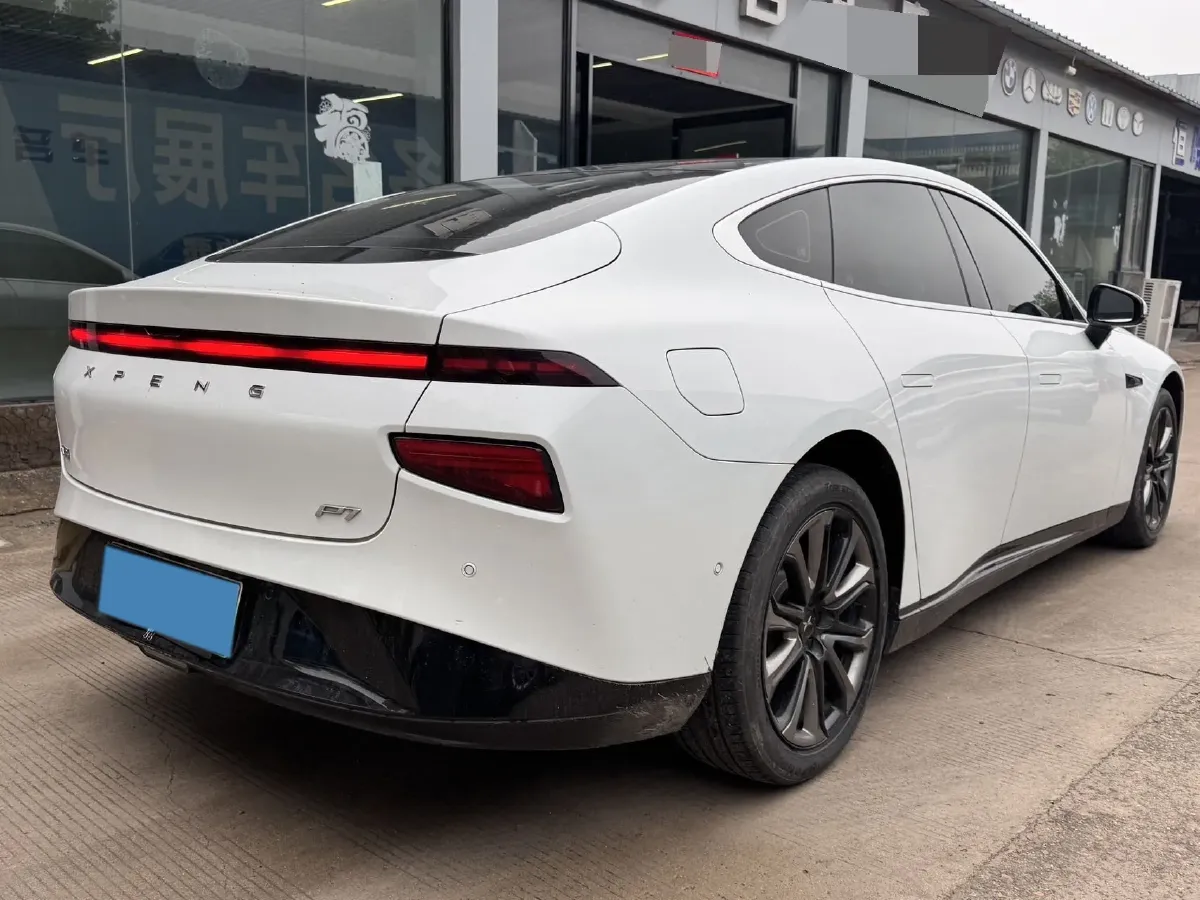 2022 Xpeng P7 BEV 60.2KWH,autocango,china used car exporter,china ev exporter,chinese used car exporter,chinese used ev exporter