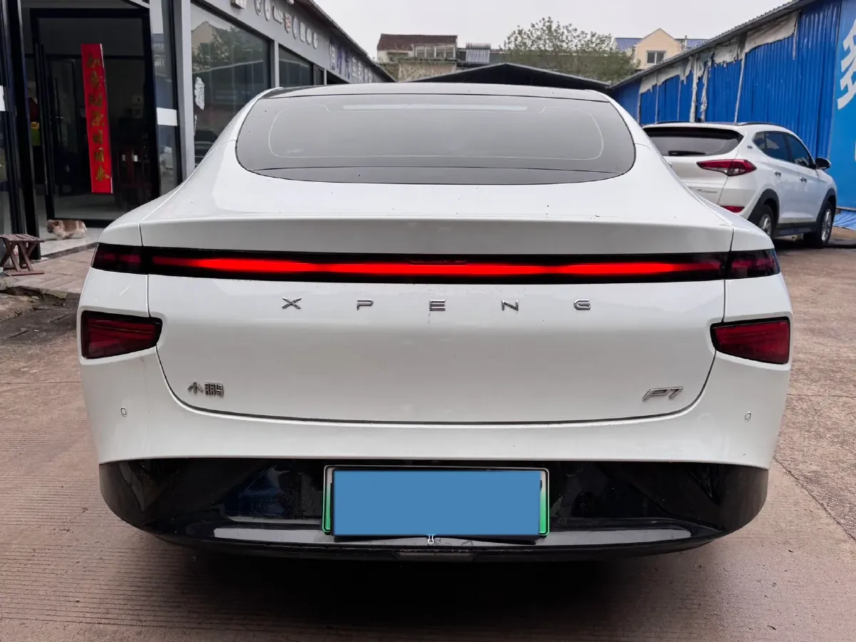 2022 Xpeng P7 BEV 60.2KWH,autocango,china used car exporter,china ev exporter,chinese used car exporter,chinese used ev exporter