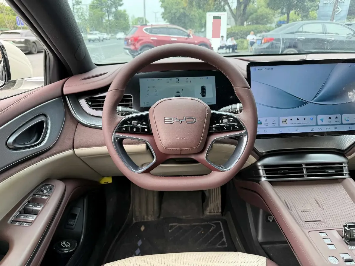 2025 BYD Seal07 DM-i 1.5L 101HP L4 E-CVT PHEV 17.6KWH,autocango,china used car exporter,china ev exporter,chinese used car exporter,chinese used ev exporter