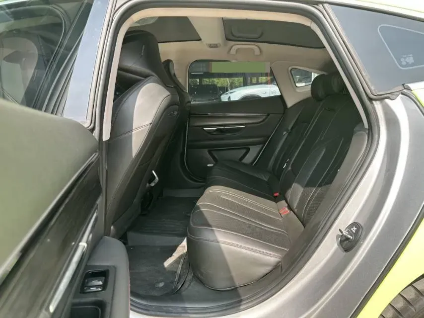 2020 Xpeng P7 BEV 70.8KWH,autocango,china used car exporter,china ev exporter,chinese used car exporter,chinese used ev exporter