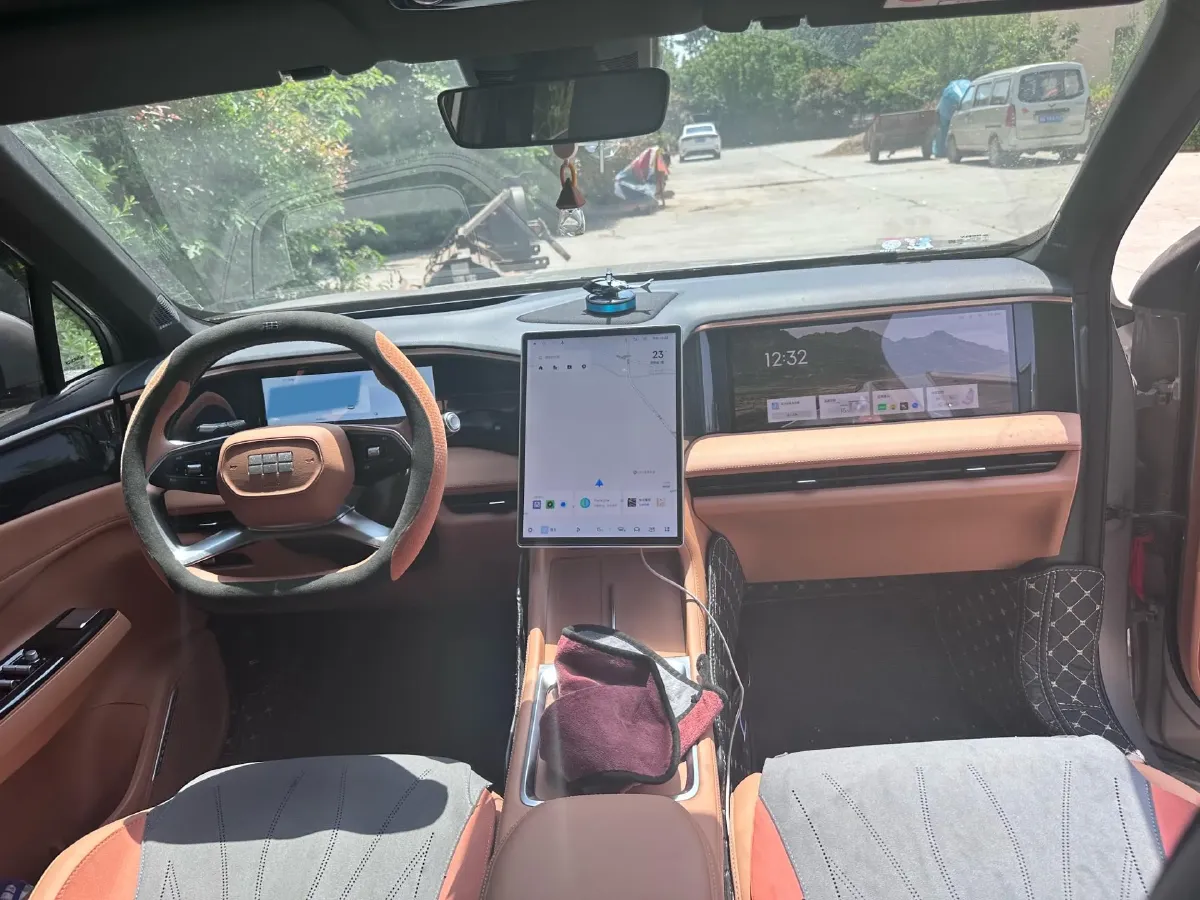 2025 Geely Galaxy L7 1.5L 112HP L4 1DHT PHEV 18.4KWH,autocango,china used car exporter,china ev exporter,chinese used car exporter,chinese used ev exporter