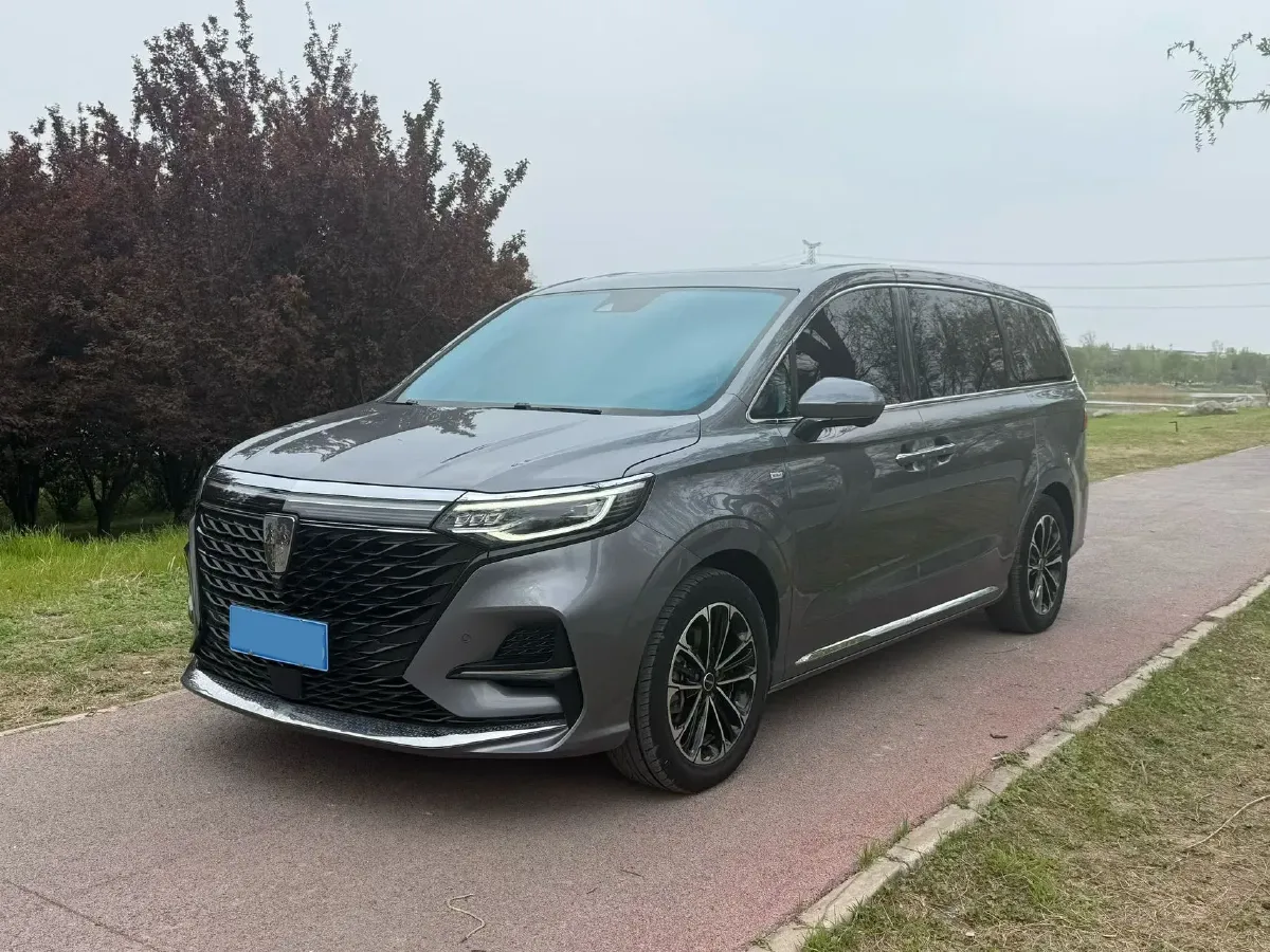 2022 Roewe iMAX8 2.0T 234HP L4 8AT,autocango,china used car exporter,china ev exporter,chinese used car exporter,chinese used ev exporter