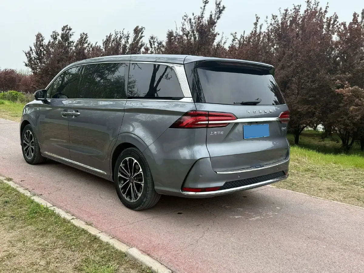 2022 Roewe iMAX8 2.0T 234HP L4 8AT,autocango,china used car exporter,china ev exporter,chinese used car exporter,chinese used ev exporter