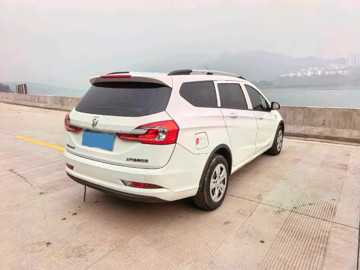 2019 JinBei XinYuan T32S 1.5L 102HP L4 5MT,autocango,china used car exporter,china ev exporter,chinese used car exporter,chinese used ev exporter