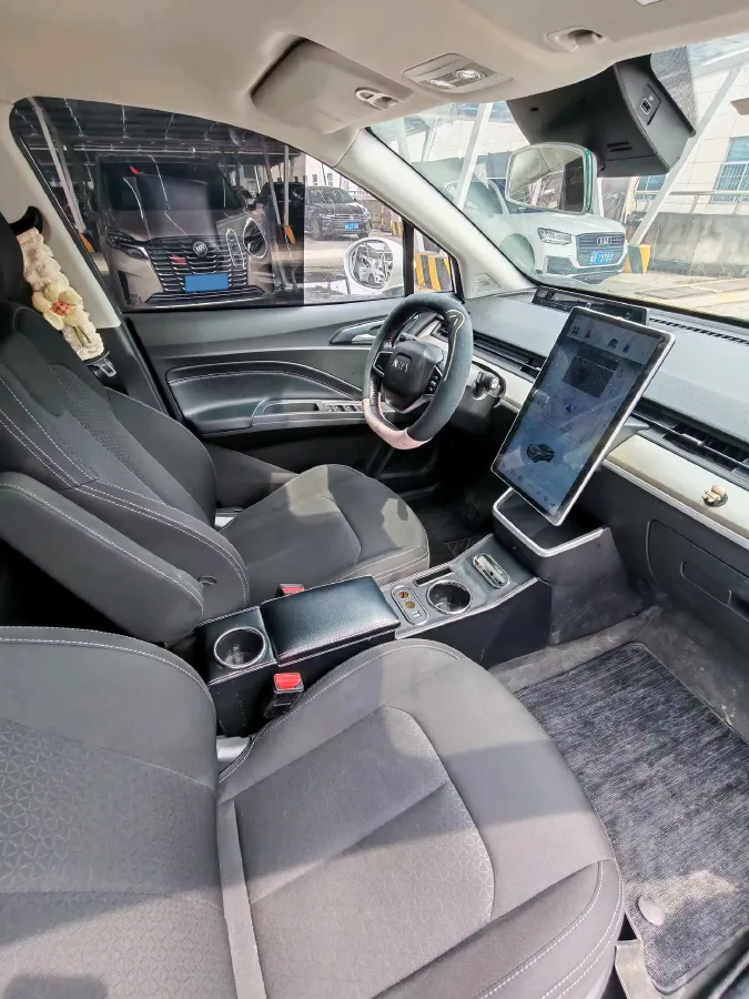 2022 Leapmotor T03 BEV 41KWH,autocango,china used car exporter,china ev exporter,chinese used car exporter,chinese used ev exporter