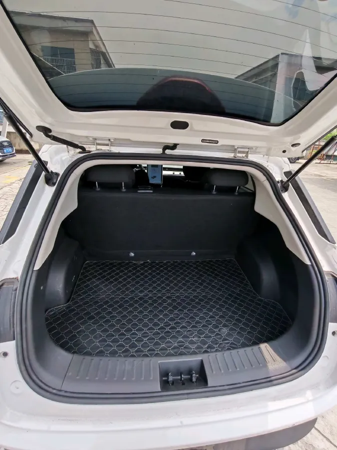 2022 Leapmotor T03 BEV 41KWH,autocango,china used car exporter,china ev exporter,chinese used car exporter,chinese used ev exporter